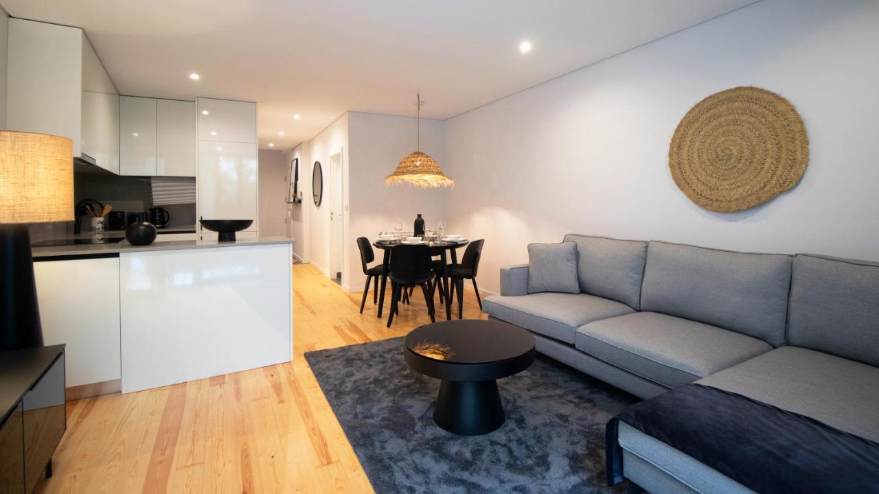 Premium 2br Flat Near Santa Catarina By Lovelystay Porto
